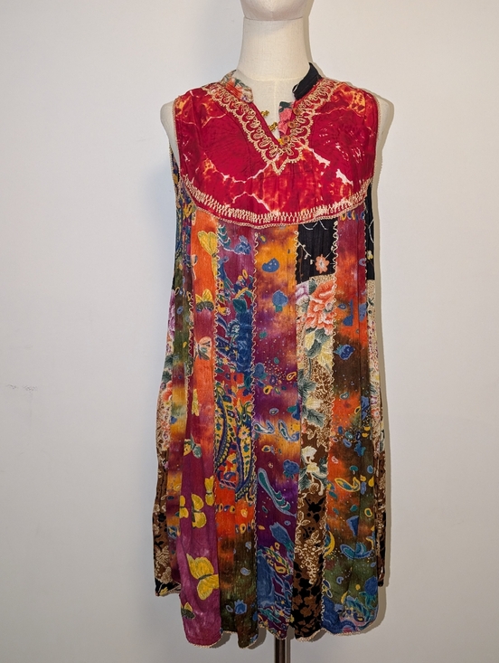Vintage Dresses & Skirts - Vintage Red Yoke Multi-Color Sleeveless Mini Dress